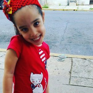 Meet your Posher, Efrin